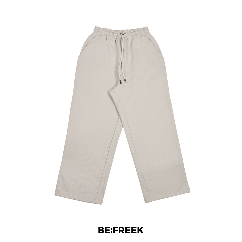 BE;FREEK กางเกงขายาวทรงกระบอก พิมพ์โลโก้ BE;FREEK สีเทา BE;FREEK STRAIGHT-LEG GREY SWEATPANTS