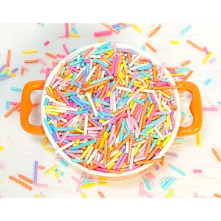 KP Mama น้ำตาล เม็ดมุก Sprinkles 25-50 กรัม/ถุง แต่งหน้าเค้ก คุกกี้ โดนัท ไอติม เค้กป๊อบ บราวนี่หรืออื่น ๆ