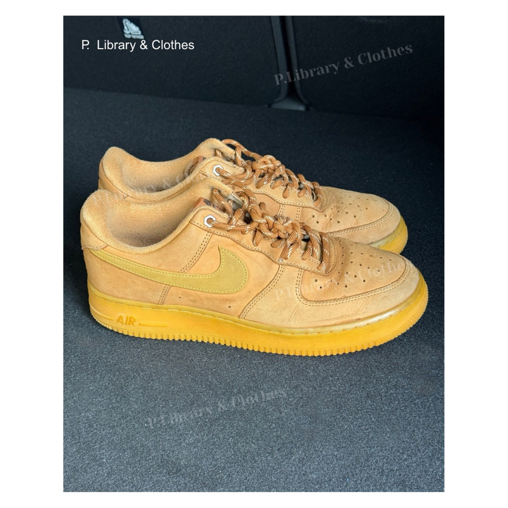 [พร้อมส่ง] รองเท้ามือสองของแท้ 💯 สภาพดี Nike Air Force 1 '07 WB