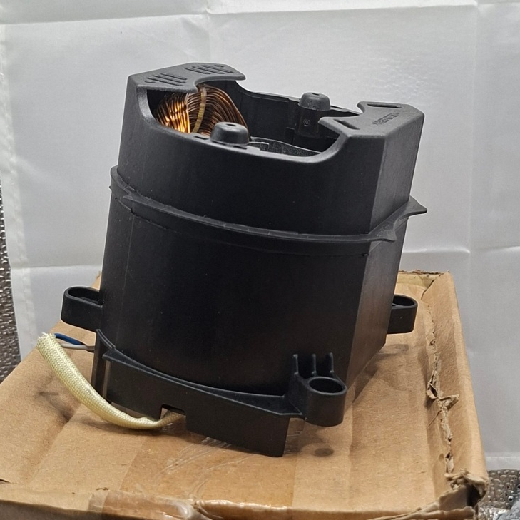 DEWALT อะไหล่ฟิลคอยล์ พร้อมเสื้อมอเตอร์ สกัดไฟฟ้า รุ่ร D25901K ( 579827-04) อะไหล่แท้