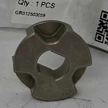 Makita อะไหล่เฟืองขับโซ่ เลื่อยตัดไม้ รุ่น DUC252 UC3020A ( 221526-1) ใช้ประกอบงานซ่อมอะไหล่แท้