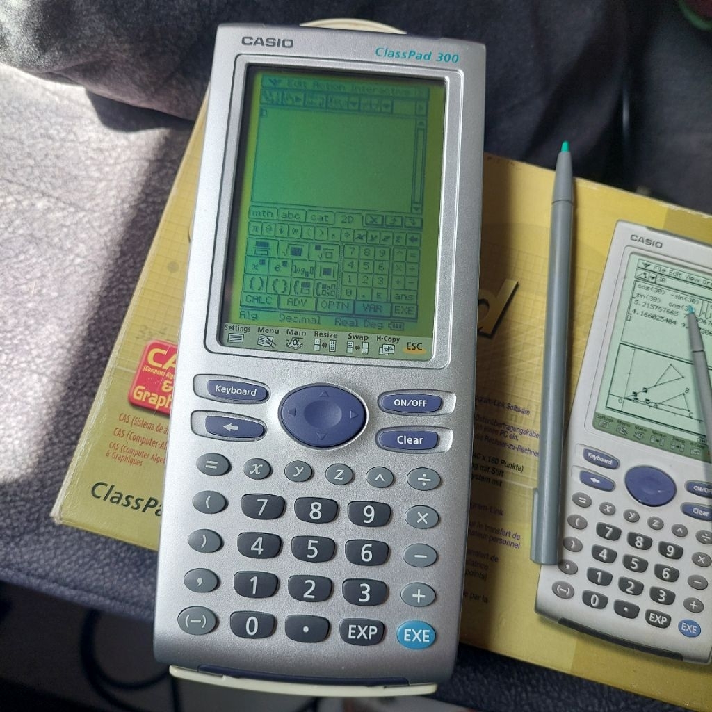 เครื่องคิดเลข Casio Classpad 300 มือสอง