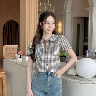 V1[S-XXL] เสื้อครอปคอบัวเล็กน่ารักแต่งกุ้นนูน