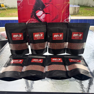 RRR อาหารนกกรงหัวจุก สูตรแข่งR9 Protein24% Fat4% ผลไม้รวม และ ตั๊กแตน จิ้งรีด ไข่มดแดง น้ำผึง แบรนด์ สมุนไพร วิตมินครบ