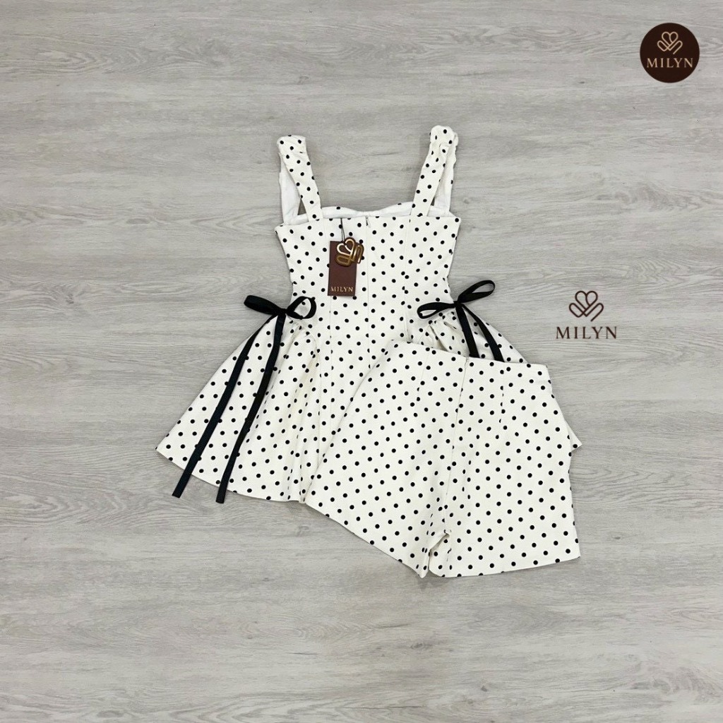 MILYN Setเสื้อโทนครีม ลาย Polka Dot สีดำ+กางเกงขาสั้น รูปที่ 5