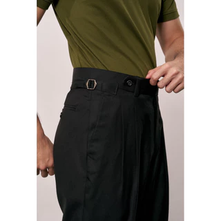 The Finery - The Wellington Trouser ทรง Classic Fit แบบต้นขาใหญ่ 7 สี | กางเกงขายาว 2 จีบ | ผ้า High Twist | ตัวปรับเอว