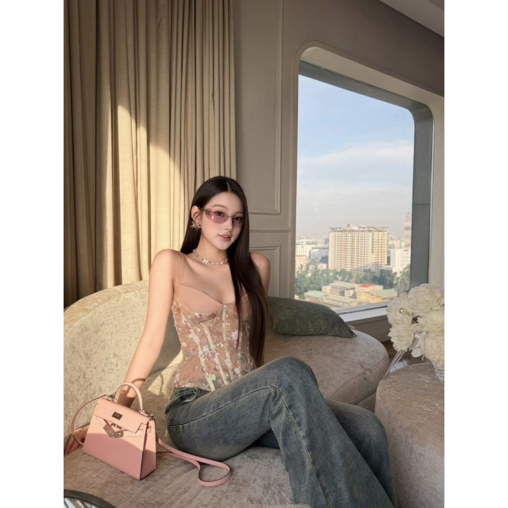Lana top จากแบรนด์ Chouchou พร้อมส่งจากไทย