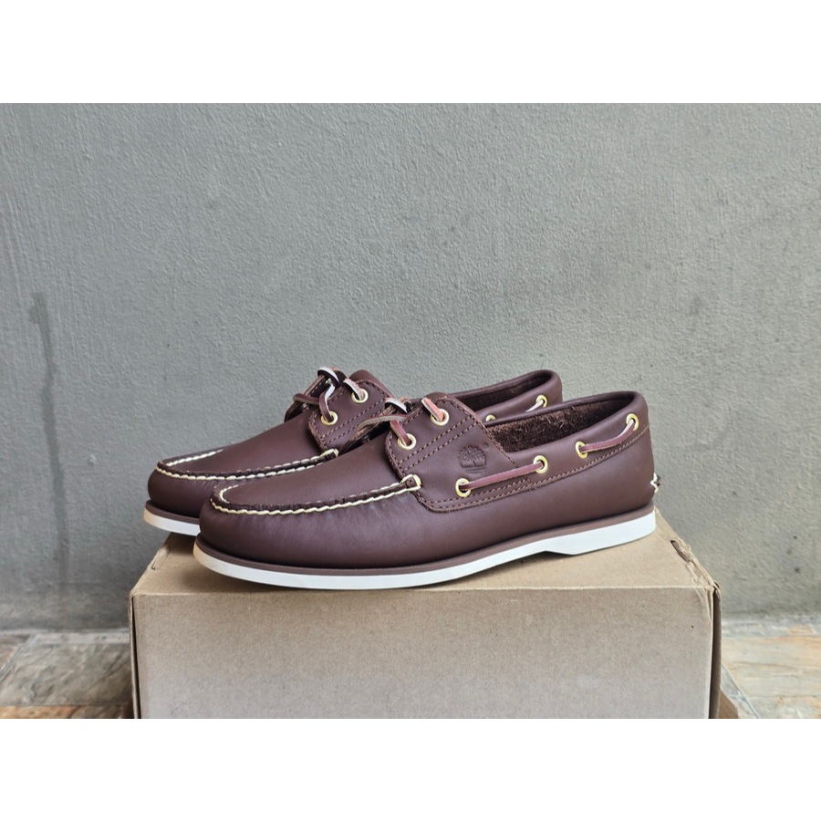 Timberland Classic 2-Eye Boat Shoes