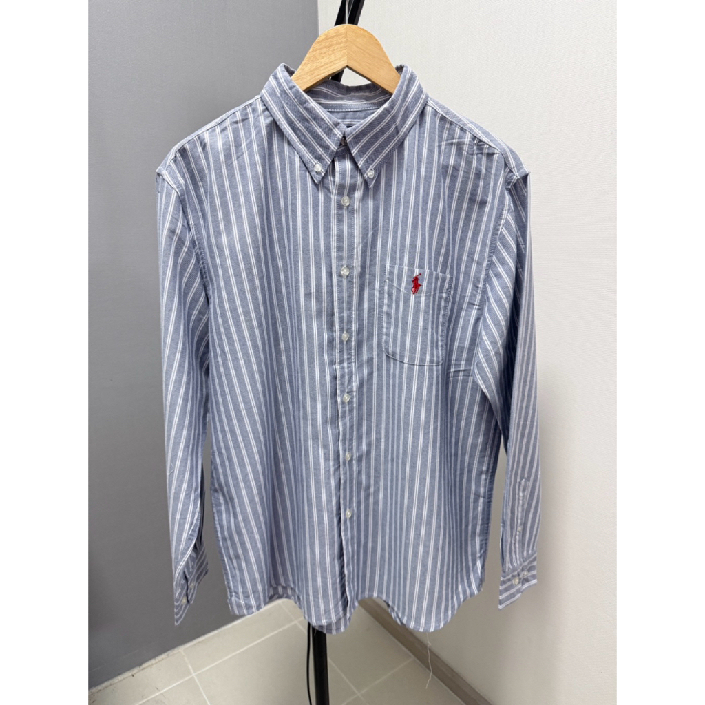 Polo Ralph Lauren มือสอง สีริ้วเทาขาว รอบอก46“ สภาพ98% พร้อมส่งในไทย 🇹🇭