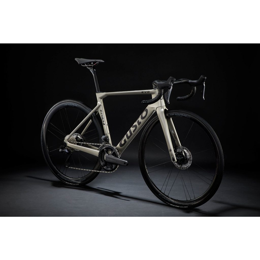 จักรยานเสือหมอบ GUSTO รุ่น COBRA EVO DB PRO LEGEND (2026) ดเบรก Shimano Full Set + เทคโนโลยี INNEGRA