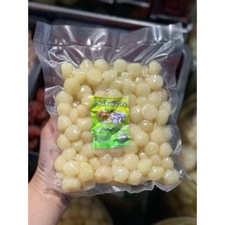 กระเทียมโทนดอง แบบ แพคสูญกาศ ขนาด 500 กรัม มี 2 รสชาติ คือ รสน้ำผึ้งและรส 3 รส กรอบ อร่อย นำไปปรร่วมกับอาหารได้หลากหลาย