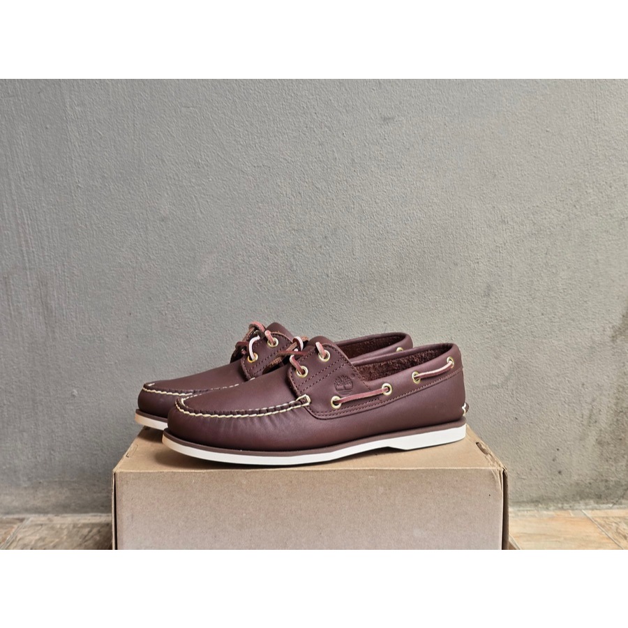 Timberland Classic 2-Eye Boat Shoes