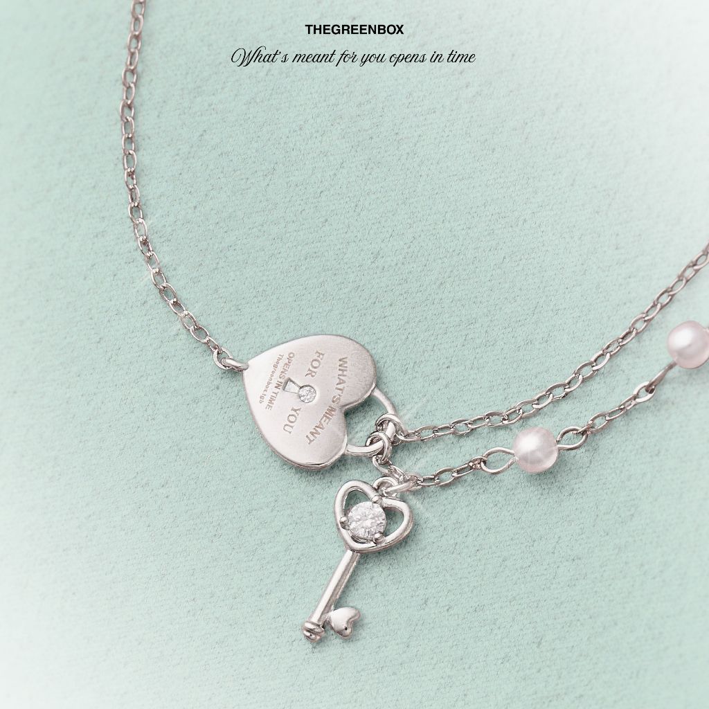 กำไล Destiny Lock Signature Bracelet - The Green Box