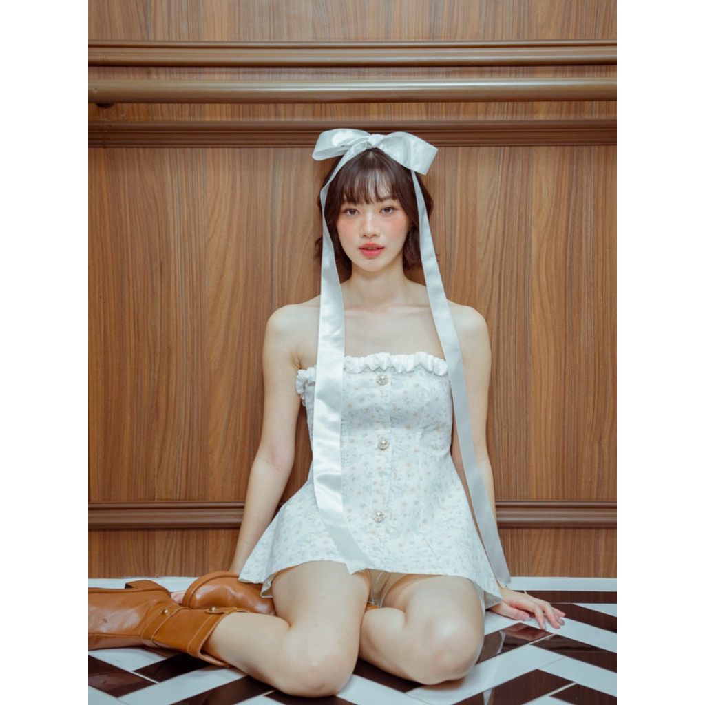 kokiji - Janne Top เสื้อเกาะอกลายดอกไม้  มีโบว์ผูกหลัง