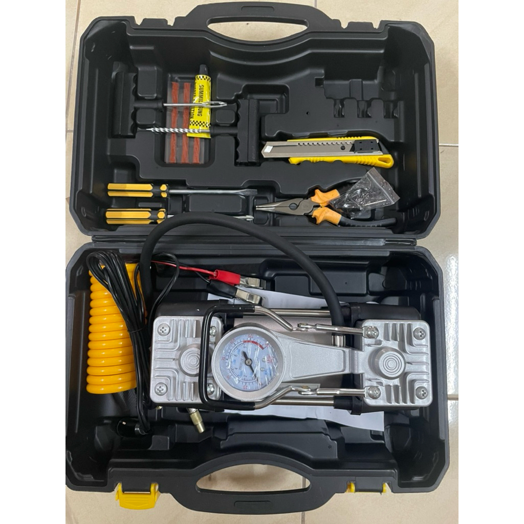 ปั๊มลมมินิ 12V MINI AIR COMPRESSOR DT-150PSIปั๊มลมรถยนต์ ปั๊มลมไฟฟ้า ปั๊มเติมลมยาง 2ลูกสูบ พร้อมอุปกรณ์