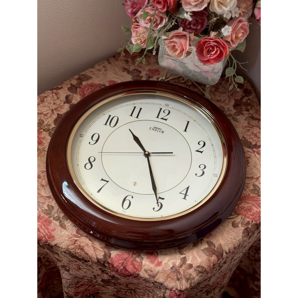 Seiko Emblem Premium Wooden Wall Clock นาฬิกาแขวนผนัง Seiko Emblem เฟรมไม้จริง