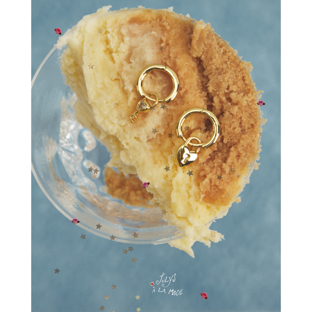 Julys - fawn earrings