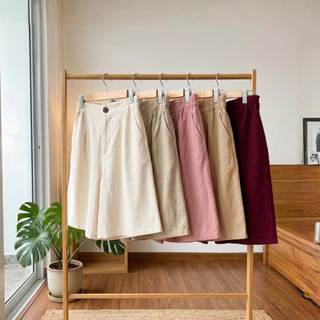 Bermuda Cotton Pants กางเกง 3 ส่วนยืดข้างกึ่งลำลองที่ยาวเหนือเข่าขึ้นมานิดนึง