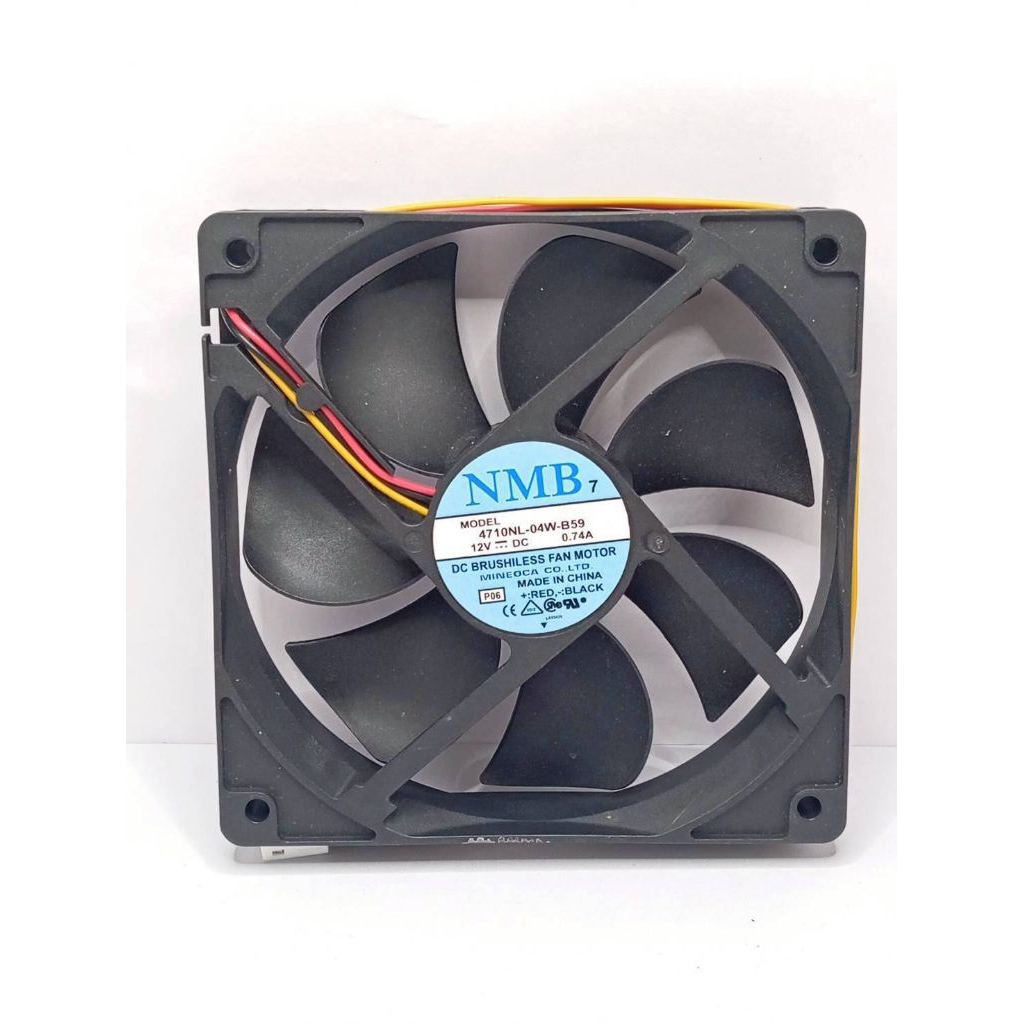120*120*25 ประเภท: พัดลมระบายอากาศ DC12V ขนาด: 120x120x25 มม. กระแสไฟ