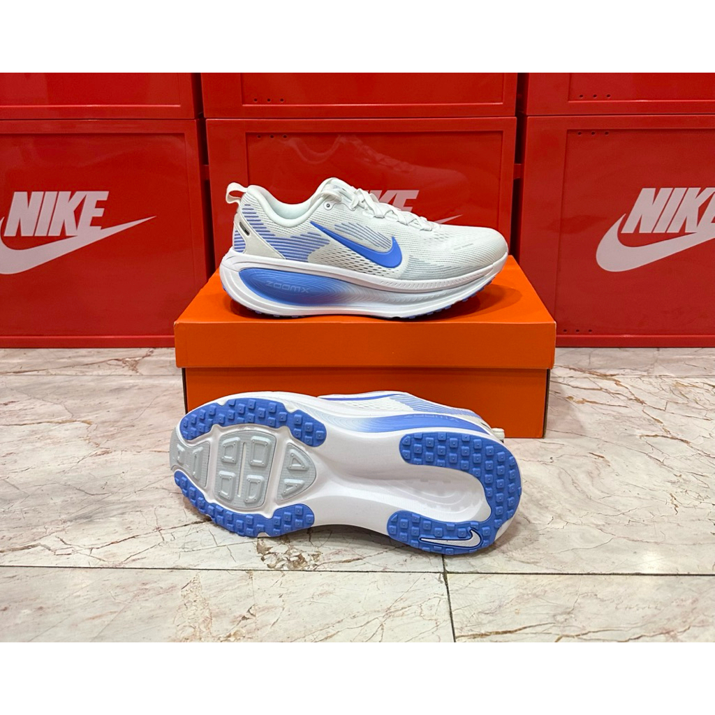 รองเท้าวิ่งโร้ดรันนิ่งผู้หญิง Nike Vomero 18 ของใหม่ มือ รูปที่ 3