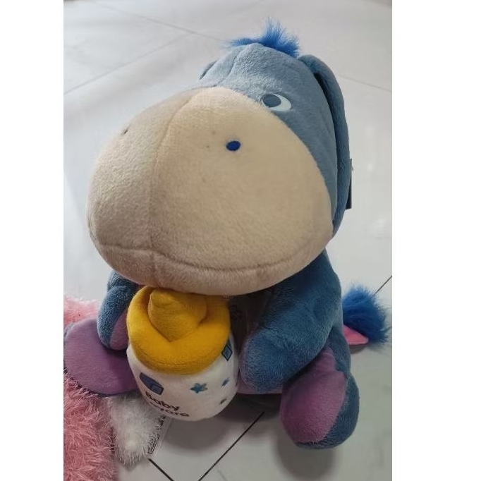 ตุ๊กตาอียอ   Eeyore งายป้ายห้อย