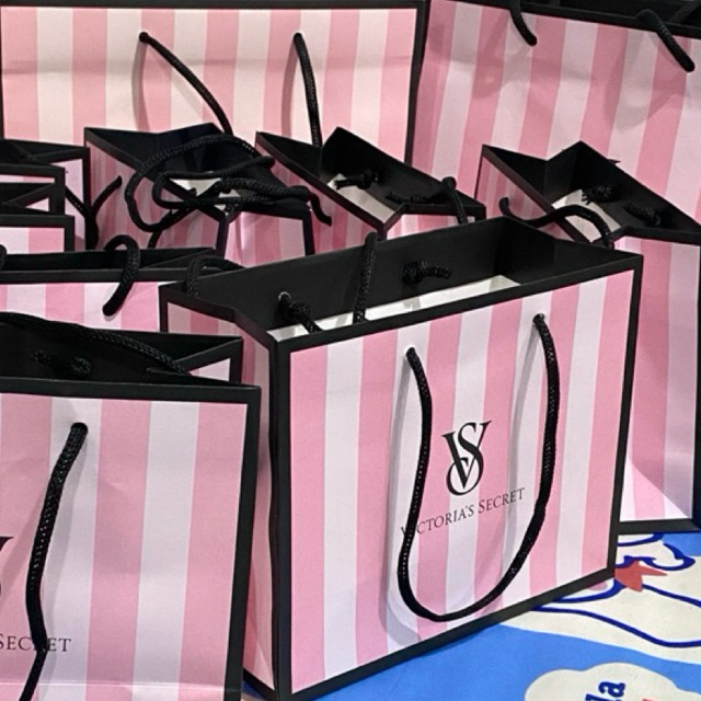 ถุงช็อปVictoria’s Secret 🛍️🩷