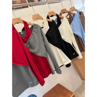 (ส่วนลดโปรเปิดร้าน+ส่งฟรีโค้ดคุ้ม✅) เสื้อแขนยาวแต่งเลเยอร์สลับสี พร้อมดีไซส์งานคล้องคอ + ม้วนอกแต่งอะไหล่ชายเสื้อ(38-52)