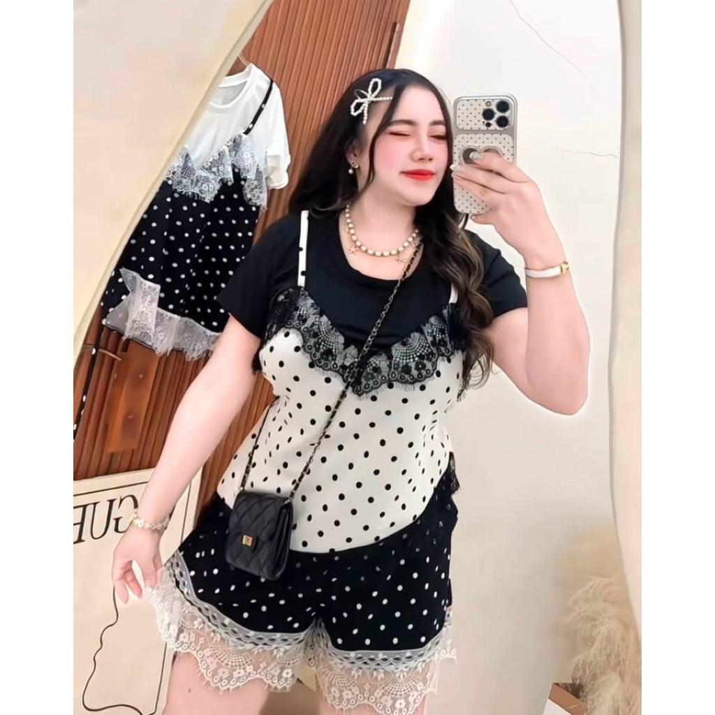 เสื้อแต่งดีเทลลูกไม้ลายจุด อก34-44“กางเกงขาสั้นแต่งปลายลูกไม้ เอว 28-40” สะโพก44“+ (มีขายแยกค่ะและขายยกเซ็ต