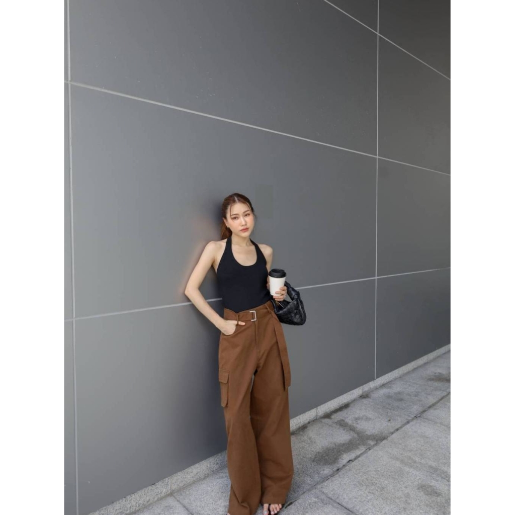 Glamclothes Bacon trousers กางเกงขากว้างเอวสูง ทรงสวยมากกก ดีเทลกระเป๋าข้างทรงคาร์โก้ มีเข็มขัดผ้าในตัว