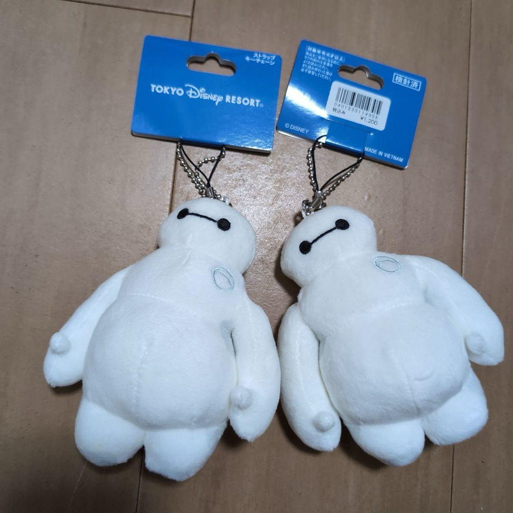 ตุ๊กตาห้อยbaymax      .