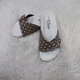KTHANA รองเท้าแตะลายจุด polka dot มินิมอลสีขาว พี้นลายมะกูดแนะนำเท้าอูม+1ไซส์ 35-44 นุ่มเท้า
