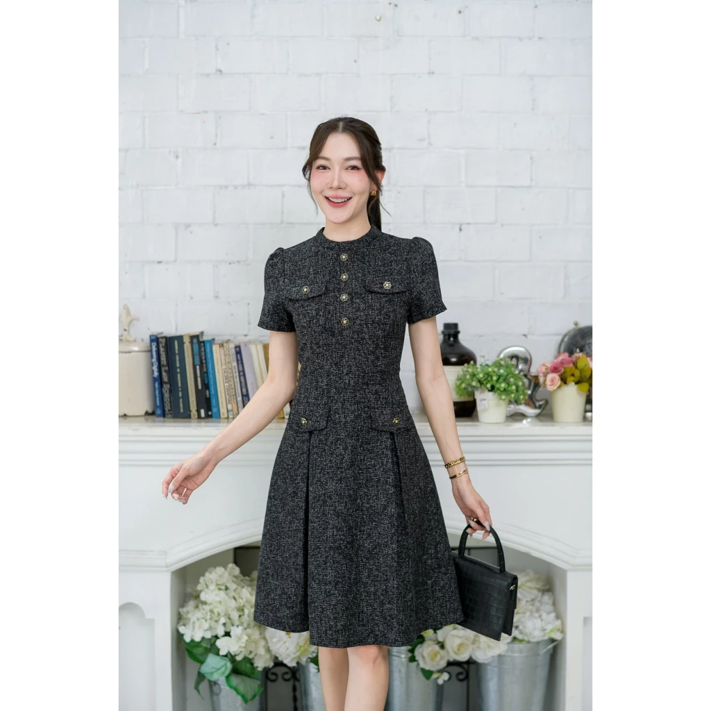 A299ชุดเดรสคอกรมทรงเกาหลีผ้าสวยเข้ารูปทรงเป๊ะ