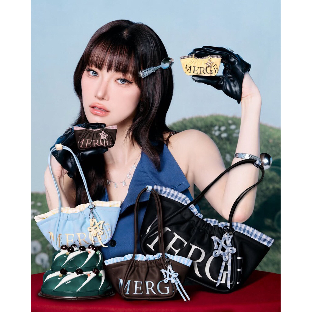 📮มีเก็บปลายทาง - พร้อมส่ง Merge 6th Anniversary Limited Edition 👜🎂