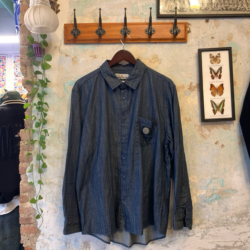 เสื้อเชิ้ตยีนส์แขนยาว  Stone Island ( มือสองของแท้ 💯 )