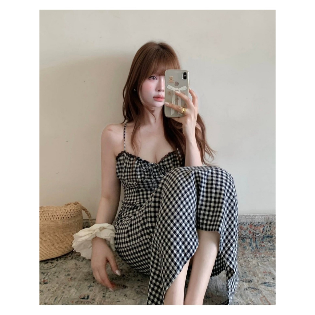 Mogwany พรี / Pauline Dress เดรสสายเดี่ยว เข้ารูป ทรงสวย ใส่เที่ยว สวยมาก เก็บโค้ดหน้ากิจกรรม