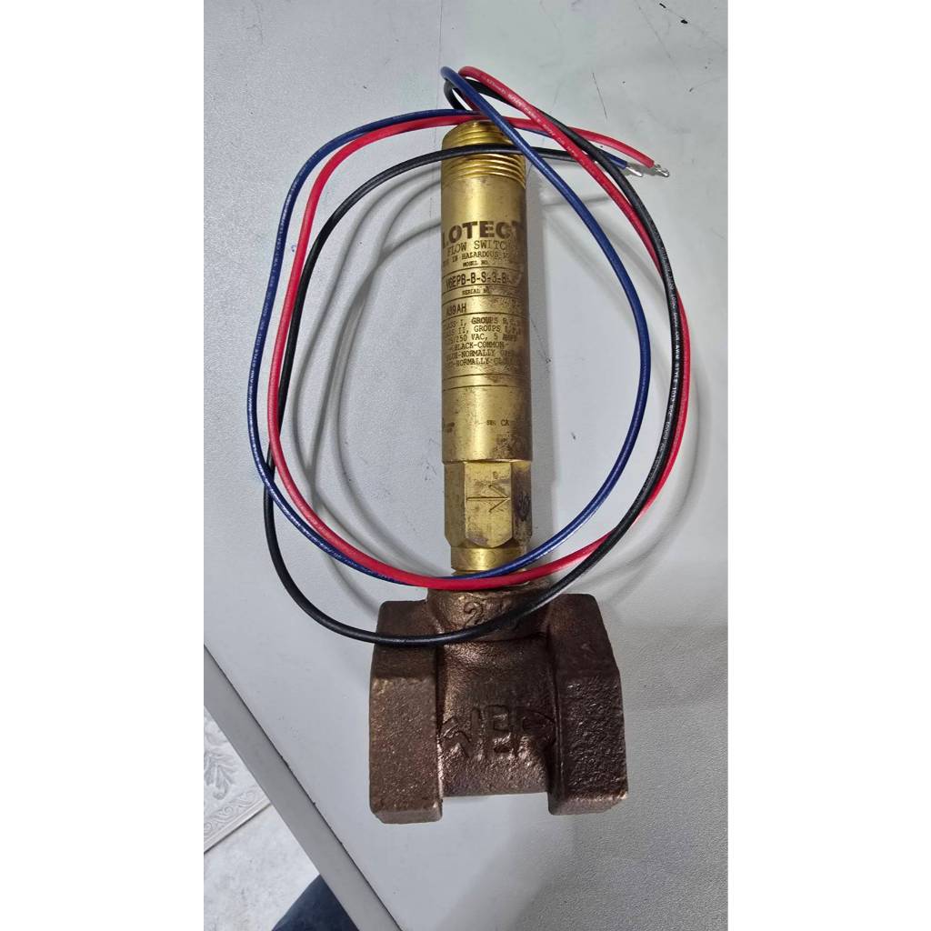 Dwyer W.E.Andreson รุ่น V6EPB-B-S-3-B Flow Switch Brass ลดราคาพิเศษ
