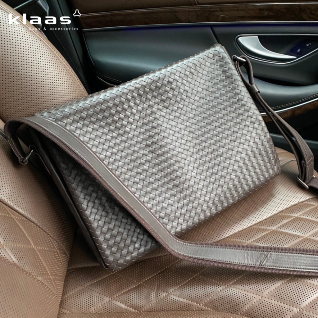 02-371 Heracles messenger bag intrecciato กระเป๋าสะพายสานหนังแท้ กระเป๋าผู้ชายสานหนังแท้ แบรนด์ klaas ของแท้