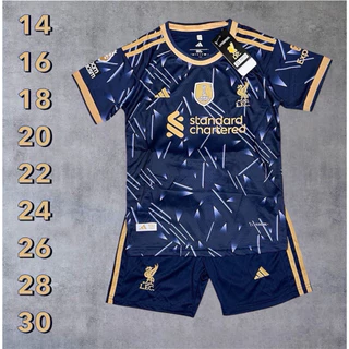 ชุดเด็กลายใหม่ล่าสุด26/27 ชุดกีฬาแดง เสื้อพร้อมกางเกง เนื้อผ้าดีใส่สบาย