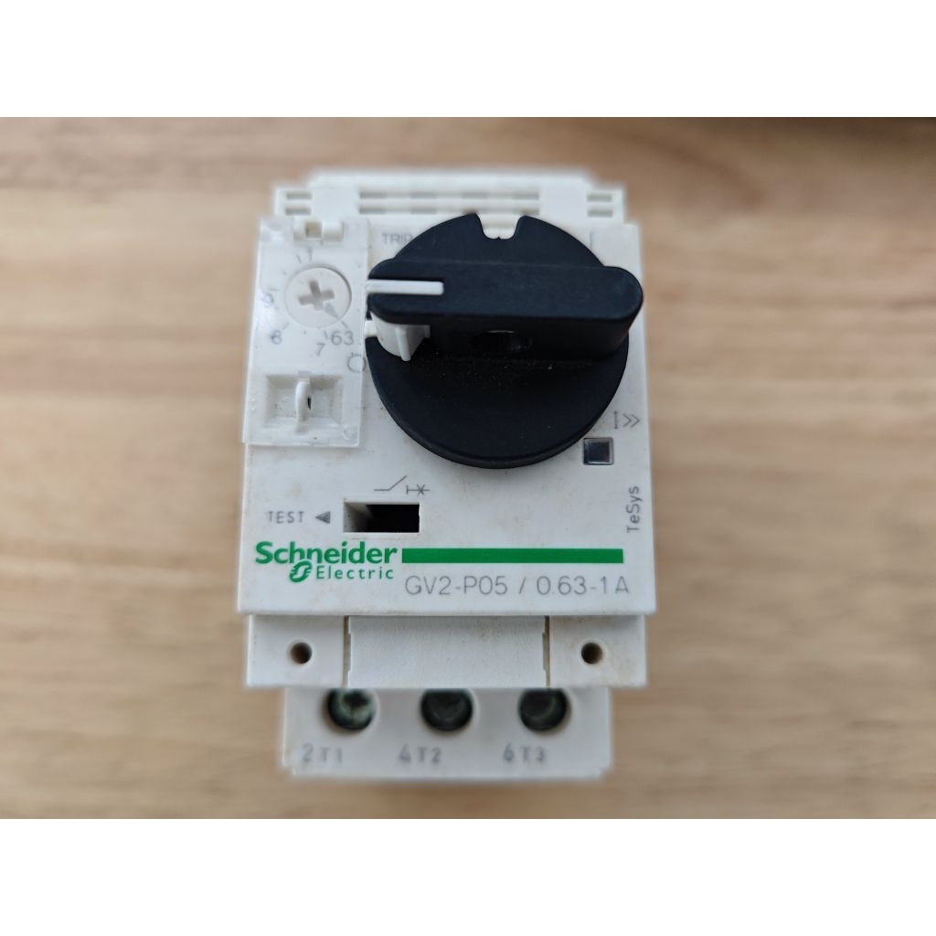Schneider Motor Breaker GV2-P05 0.63-1.0A