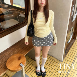 SARAH TOP - เสื้อแขนยาว เสื้อยืด ผ้าสลาฟพรีเมียม ผ้ายืดหยุ่นใส่สบาย ติดป้ายโลโก้ - ( ซาร่า )