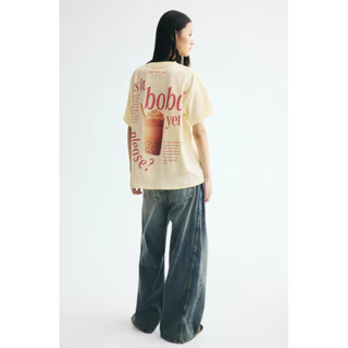 H&M(เอชแอนด์เอ็ม) เสื้อยืดโอเวอร์ไซส์พิมพ์ลาย ผู้หญิง 1341689_6