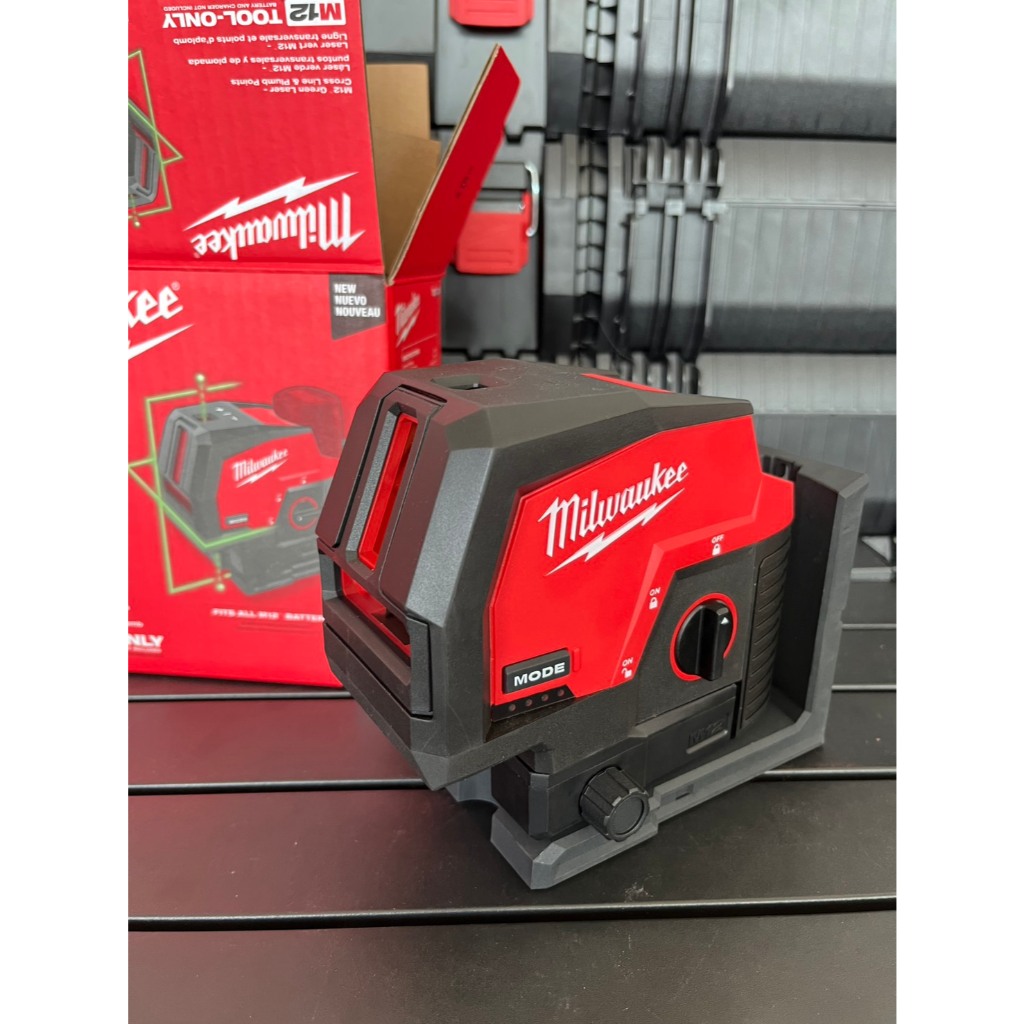 เลเซอร์เขียว Milwaukee M12 3622