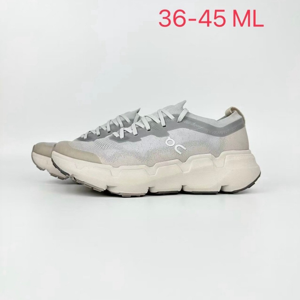 รองเท้าวิ่งมีไซส์ 36-45 พร้อมกล่อง มีน้ำหนักเบานิ่มใส่สบาย