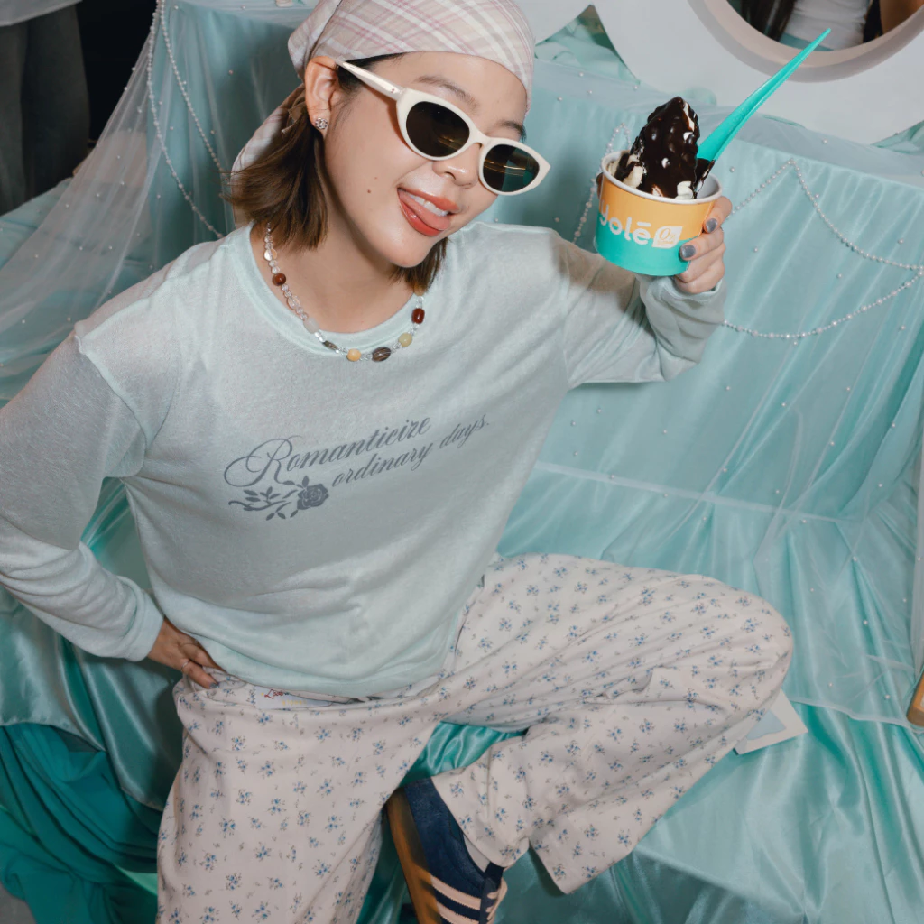 Sistersfabric - Romy long sleeve เสื้อแขนยาวผ้าสลาฟมีความยืดยุ่น สกรีนลายใส่สบาย