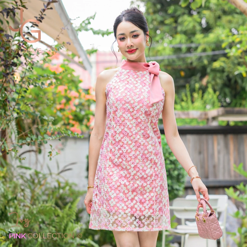 🩷Dress Ivy🩷เดรสสั้น ดีไซน์สวยน่ารัก ผลิตจากผ้าปักลายดอก พร้อมติดซับใน เดรสสวย ใส่เที่ยวชิลๆ เหมาะมากกับซัมเมอร์นี้ S M L