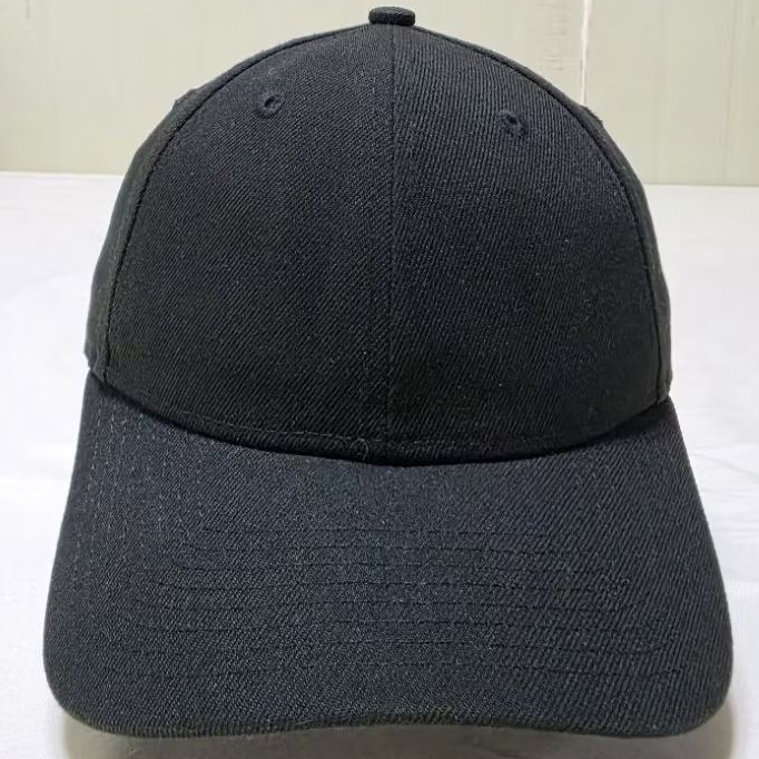 หมวกแก๊ป New Era 9FORTY สีดำหน้าเรียบ (Plain Black Baseball Cap) ทรงเบสบอลมาตรฐาน เนื้อผ้าคอตตอนโครง