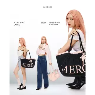 MERGE A Day Bag Large & Micro กระเป๋าผ้าแฟชั่น กระเป๋าถือและสะพายไหล่ ของแท้ 100%