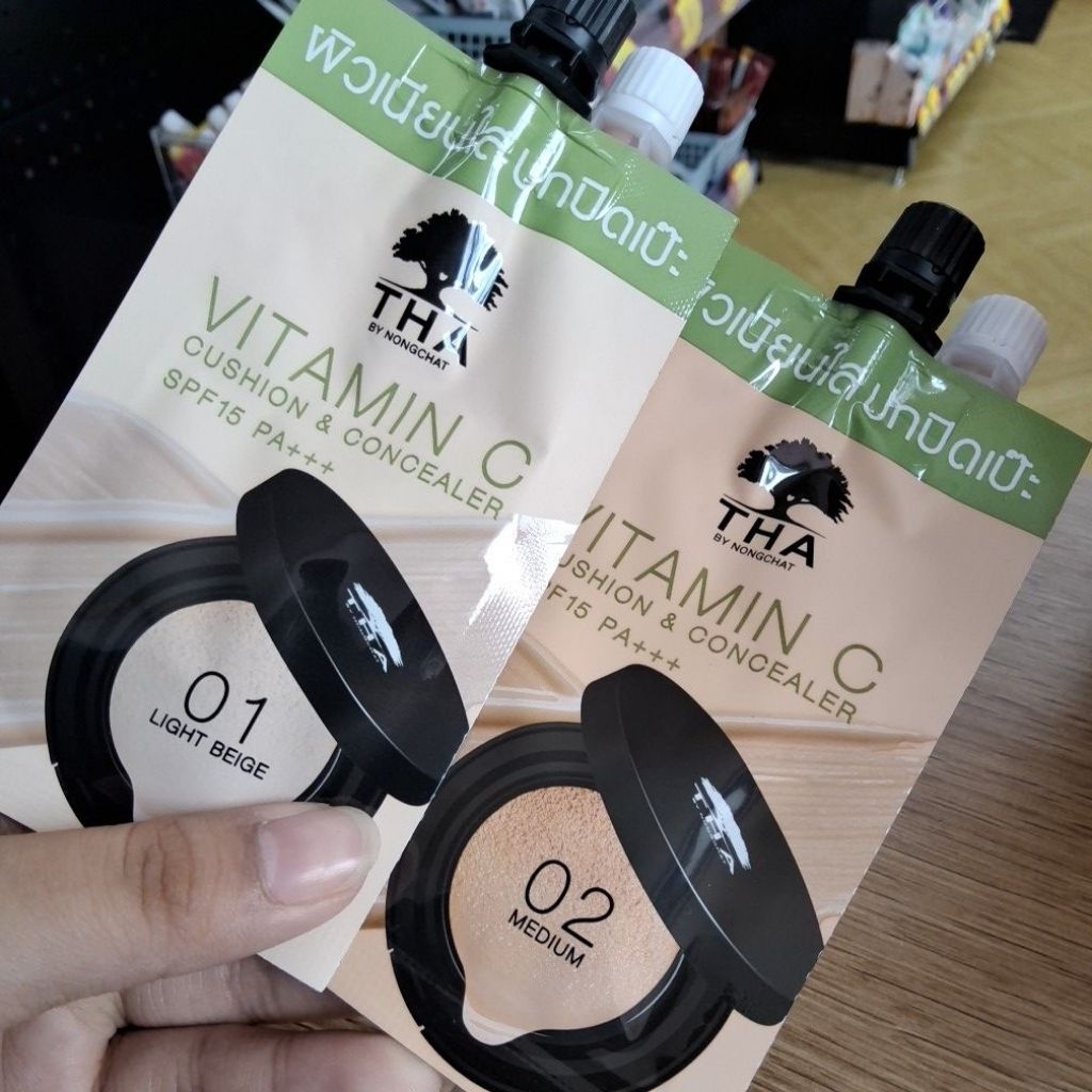 THA Vitamin C คุชชั่นและคอนซีลเลอร์ ซอง 7g+2g ปกปิดเรียบเนียน บางเบา บำรุงผิว