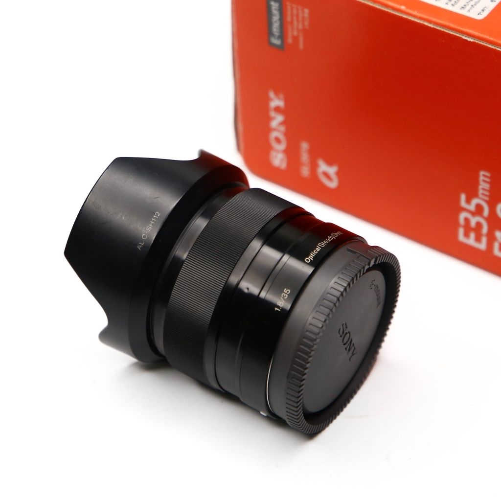 Sony E35mm F1.8 มีกล่อง