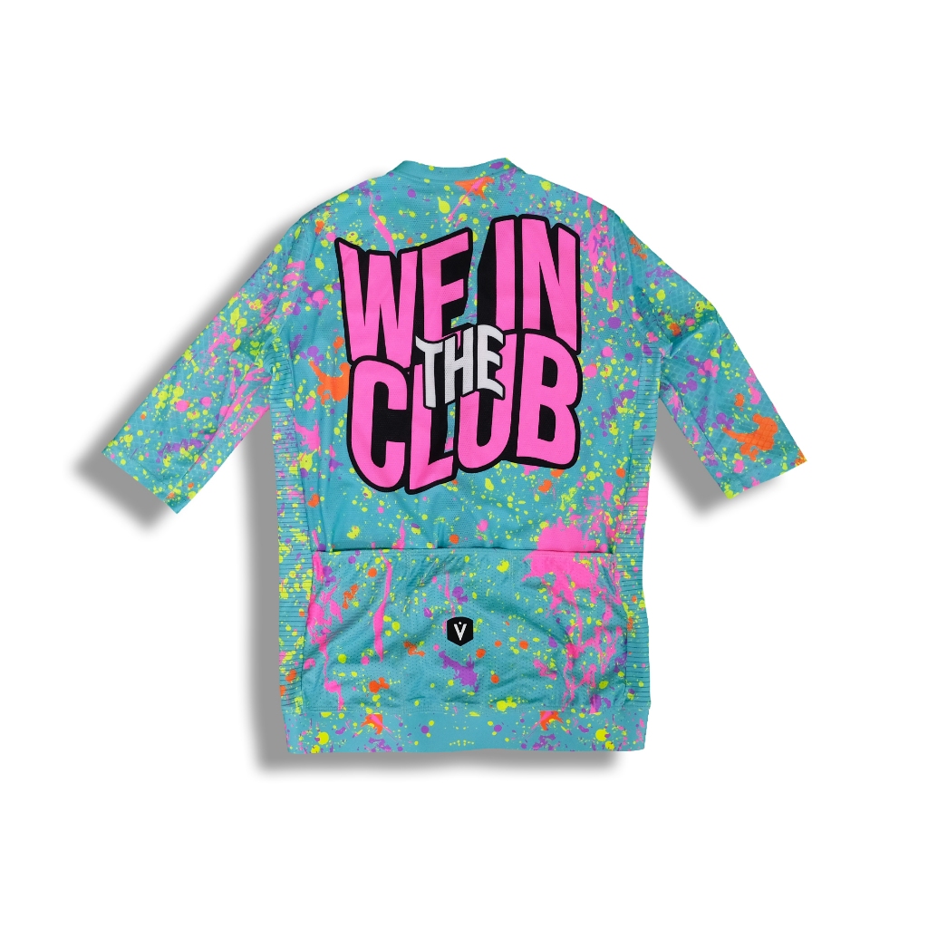 เสื้อปั่นจักรยานสีสะท้อนแสง We In The Club 2026